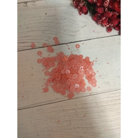 Пайетки круглые 4 мм цв. нежно-розовый, цена за 5 гр